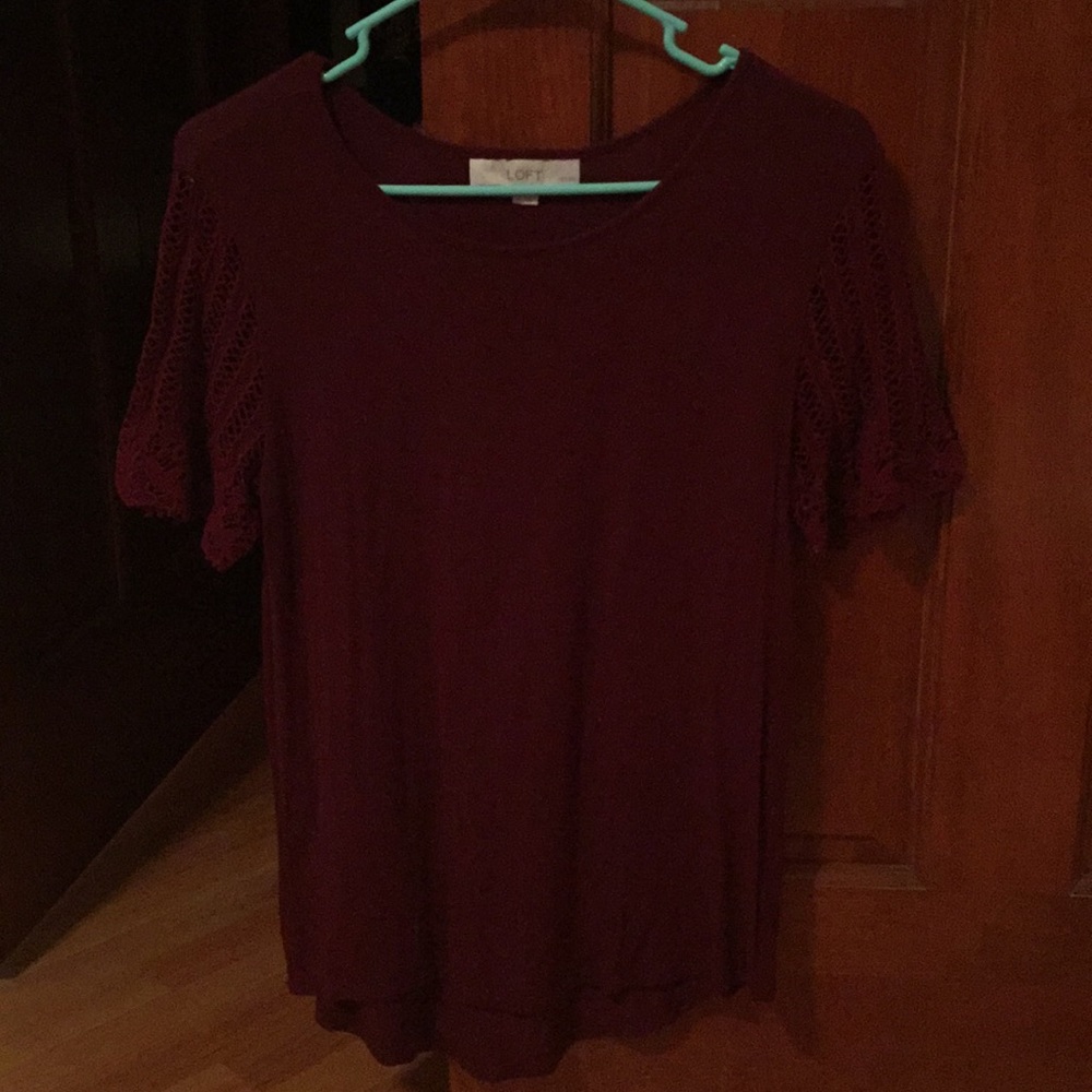 Maroon Ann Taylor Loft Blouse w/ patterned sleeves